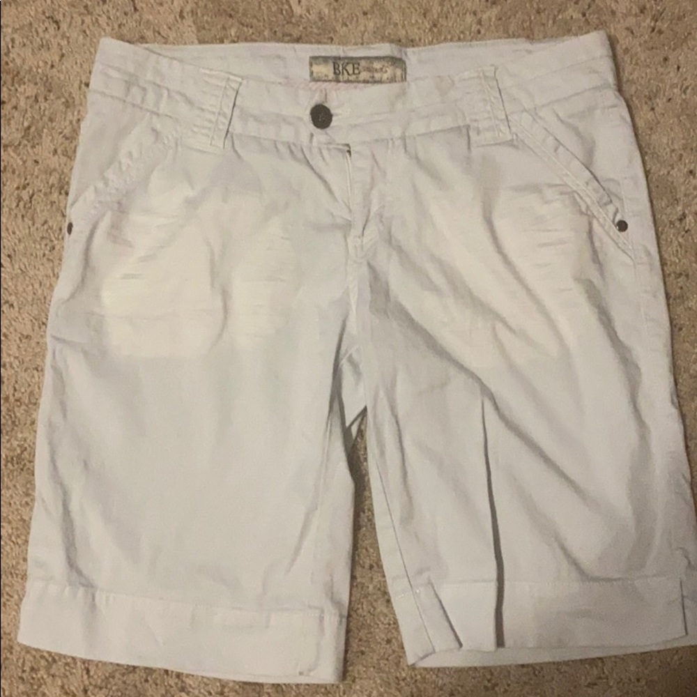 BKE Bermuda shorts